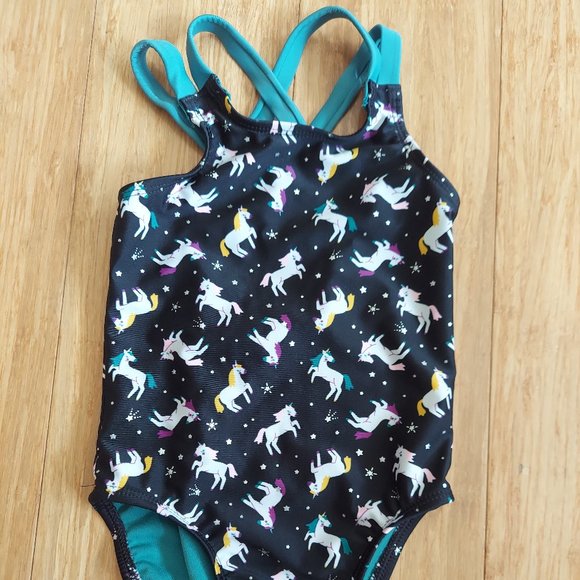 🎁5/$25-Unicorn 1-piece bathing suit, size 2T - Picture 3 of 8